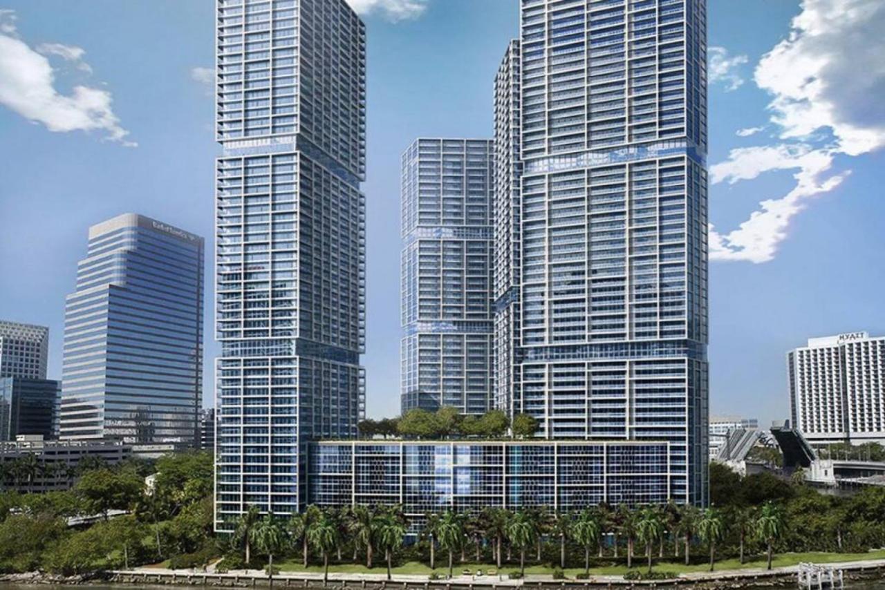 Beautiful One Bedroom Condo 16Ft Ceilings At The W ميامي المظهر الخارجي الصورة