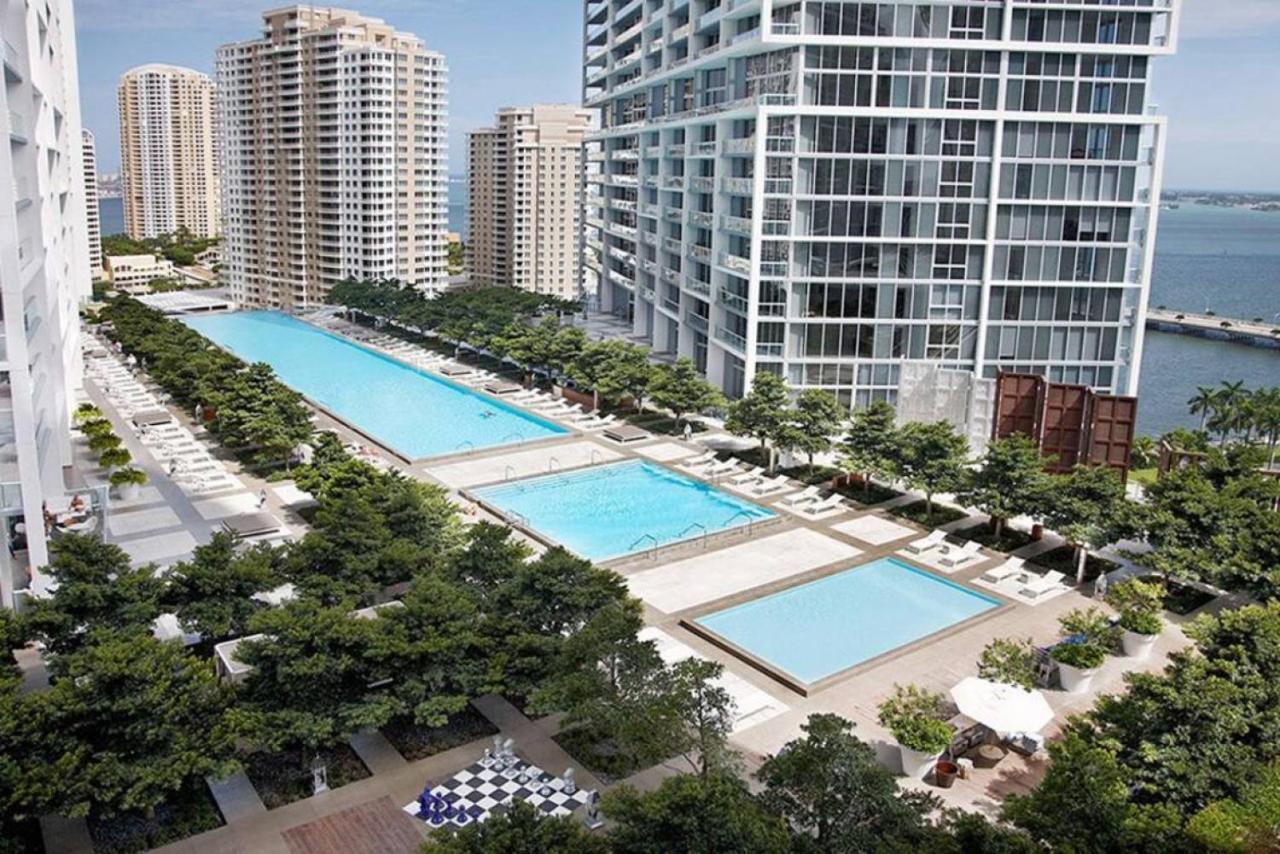 Beautiful One Bedroom Condo 16Ft Ceilings At The W ميامي المظهر الخارجي الصورة